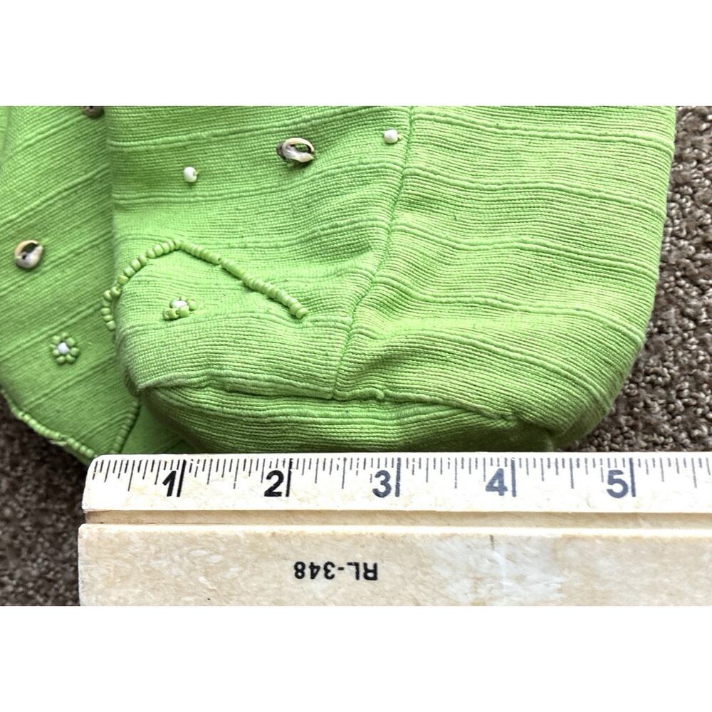 Wayan Natural Wears Wrapped Wooden Curved Handle Texture Green Fringe Shells Bag - Picture 11 of 12